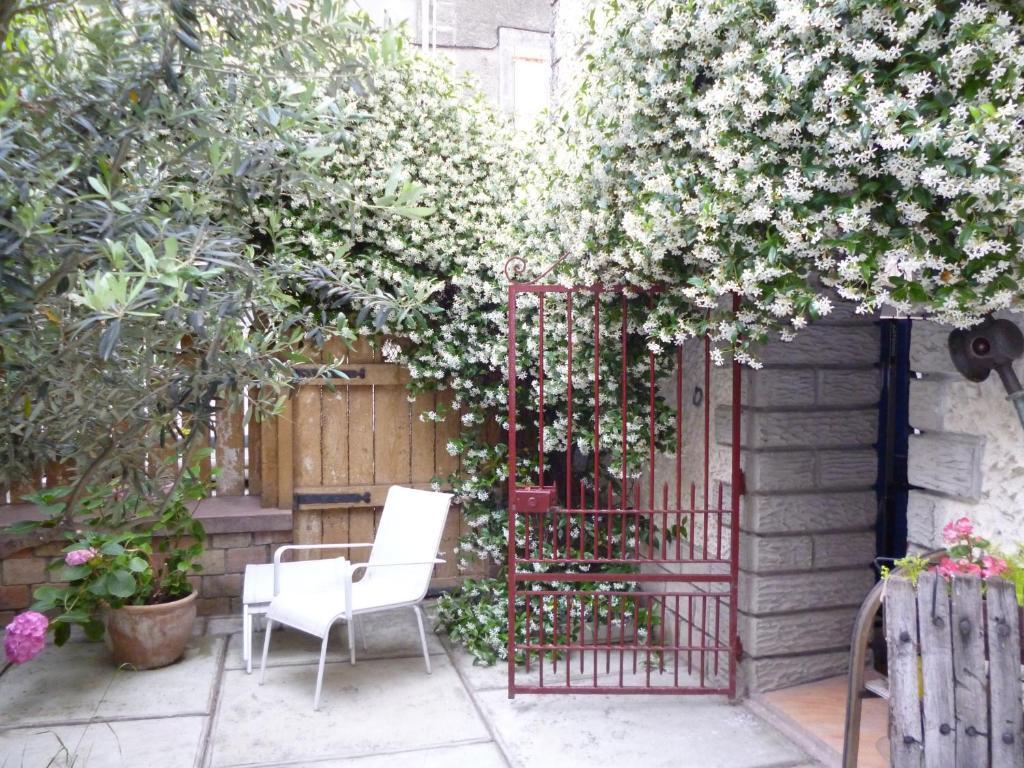 Chambres d'Hôtes La Rose des Vents Ginestas Exterior foto